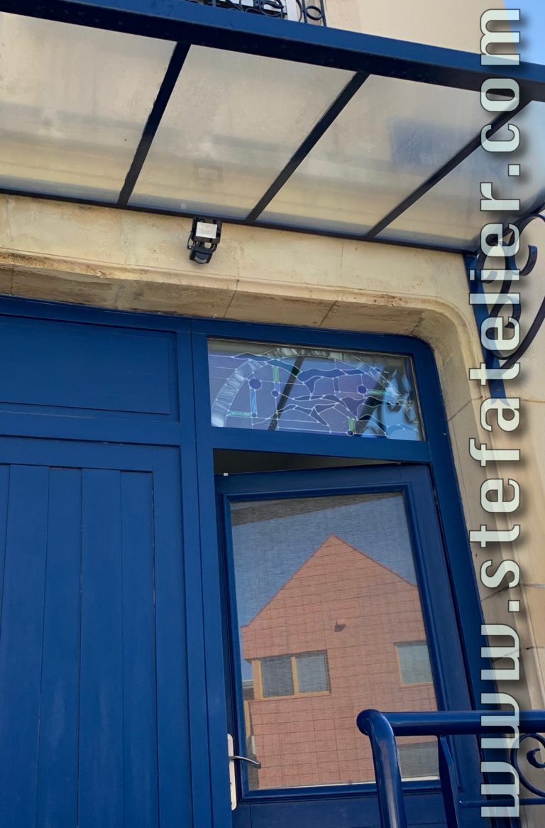 Porte-moderne-vitrail-2