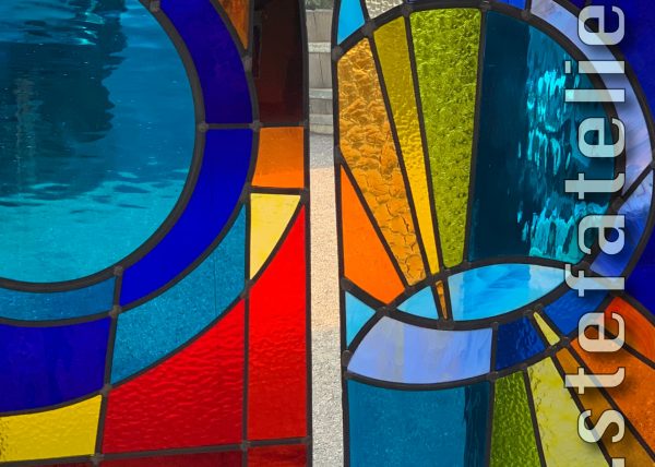 Vitraux modernes pour chapelle au cimetière à Nancy