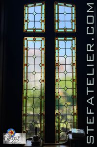 vitrail vitrerie style 18ème en verre cathédral à relief