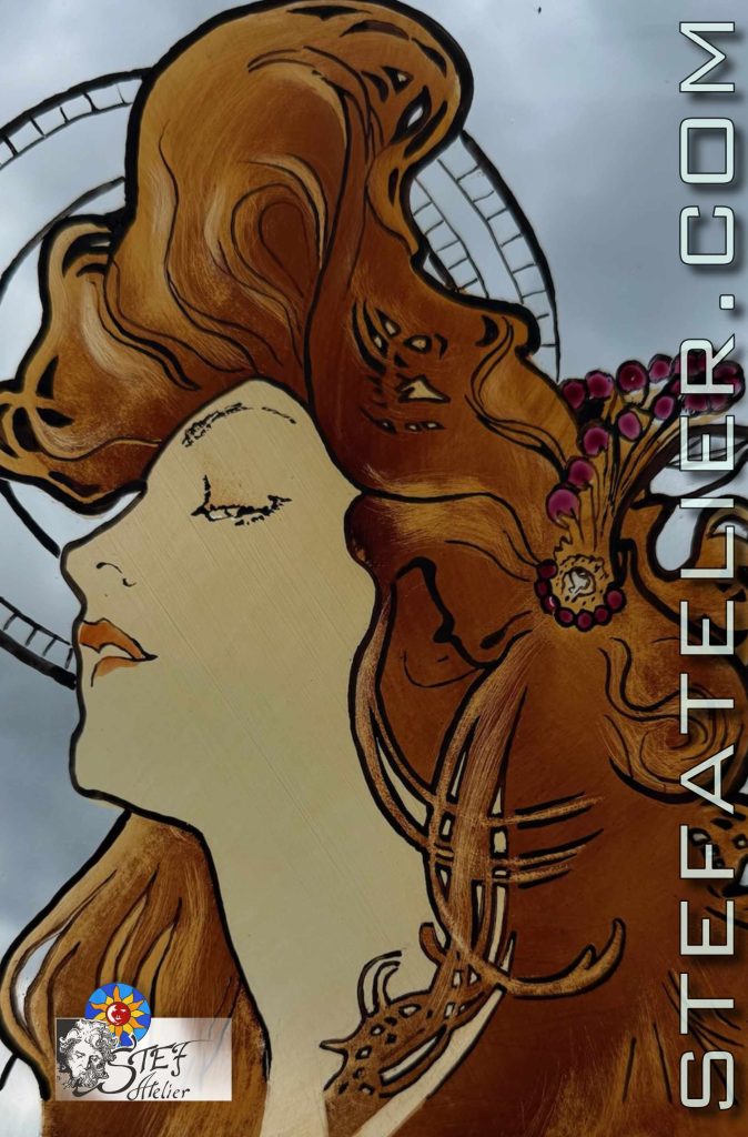 stage peinture sur verre motif femme mucha